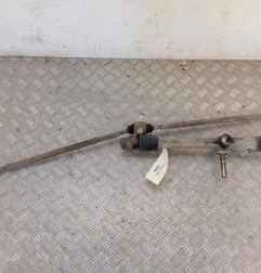 Cremaillere assistee PEUGEOT 106 Photo n°1
