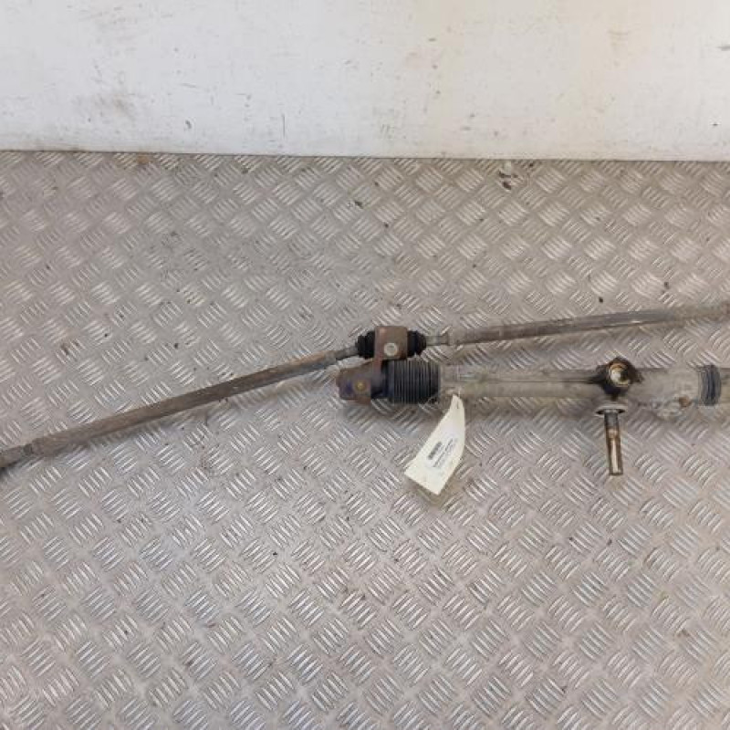 Cremaillere assistee PEUGEOT 106