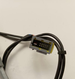 Attache ceinture avant gauche RENAULT TWINGO 1 Photo n°3