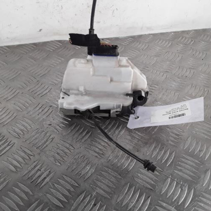 Serrure avant gauche CITROEN C3 1 Serrure avant gauche CITROEN C3 1