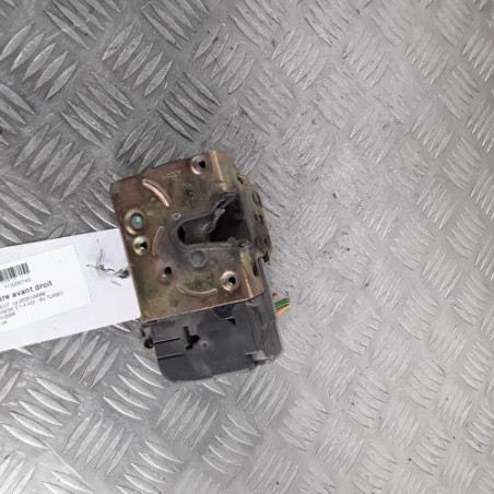 Serrure avant droit PEUGEOT 206
