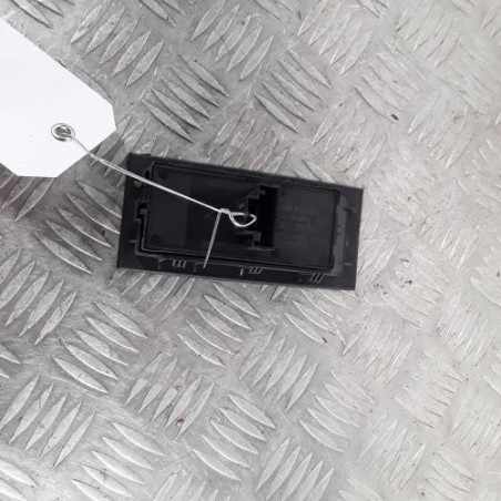 Interrupteur de leve vitre avant gauche SKODA OCTAVIA 3