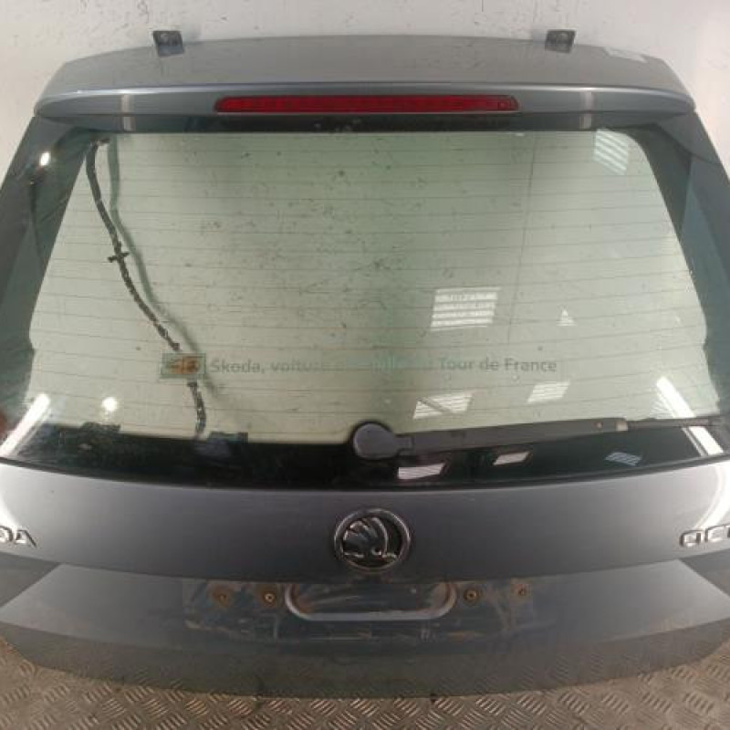 Malle/Hayon arriere SKODA OCTAVIA 3