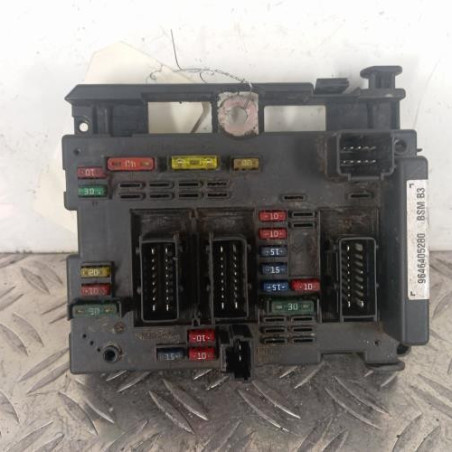 Boitier servitude moteur (BSM) PEUGEOT 406 Photo n°1