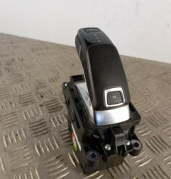 Pommeau de vitesses PEUGEOT 308 2 Photo n°1