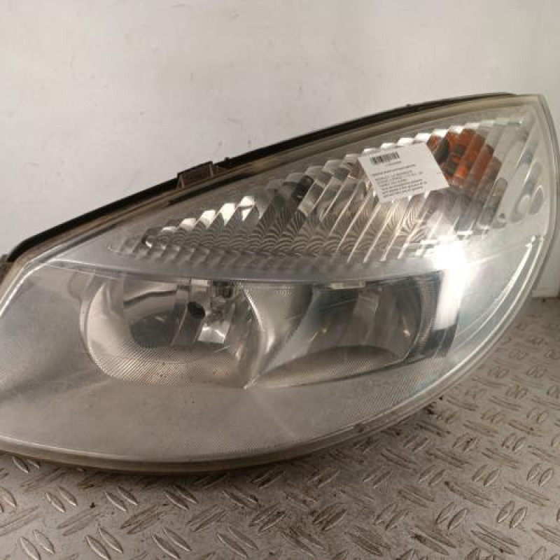 Optique avant principal gauche (feux)(phare) RENAULT SCENIC 2