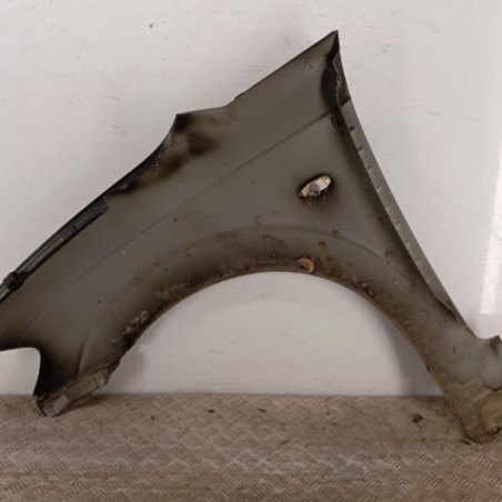 Aile avant droit SSANGYONG RODIUS 1