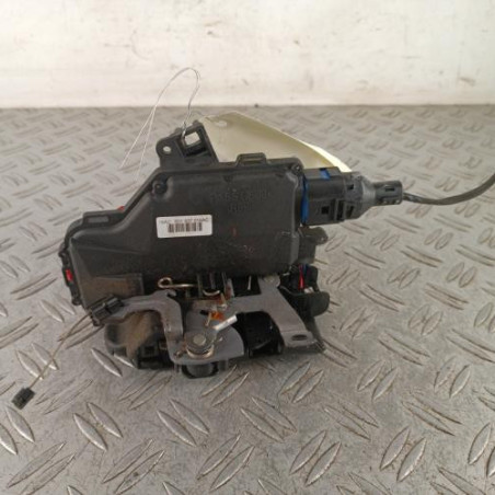 Serrure avant droit VOLKSWAGEN GOLF 5 Photo n°1