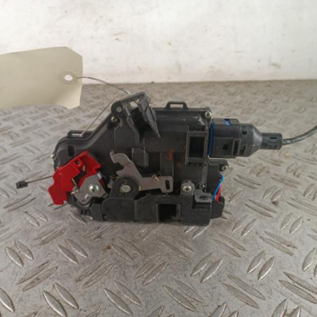 Serrure avant gauche VOLKSWAGEN GOLF 5