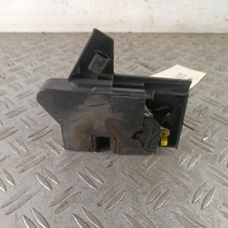 Serrure avant gauche DACIA SANDERO 2