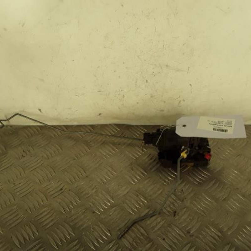 Serrure avant gauche RENAULT KANGOO 1 Serrure avant gauche RENAULT KANGOO 1