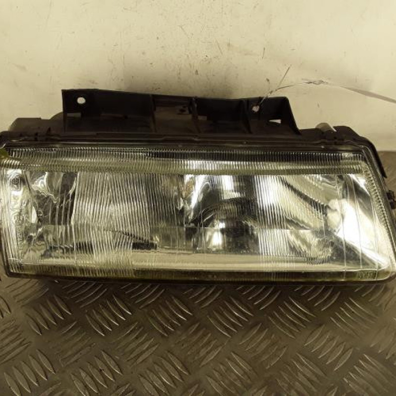 Optique avant principal droit (feux)(phare) CITROEN XANTIA