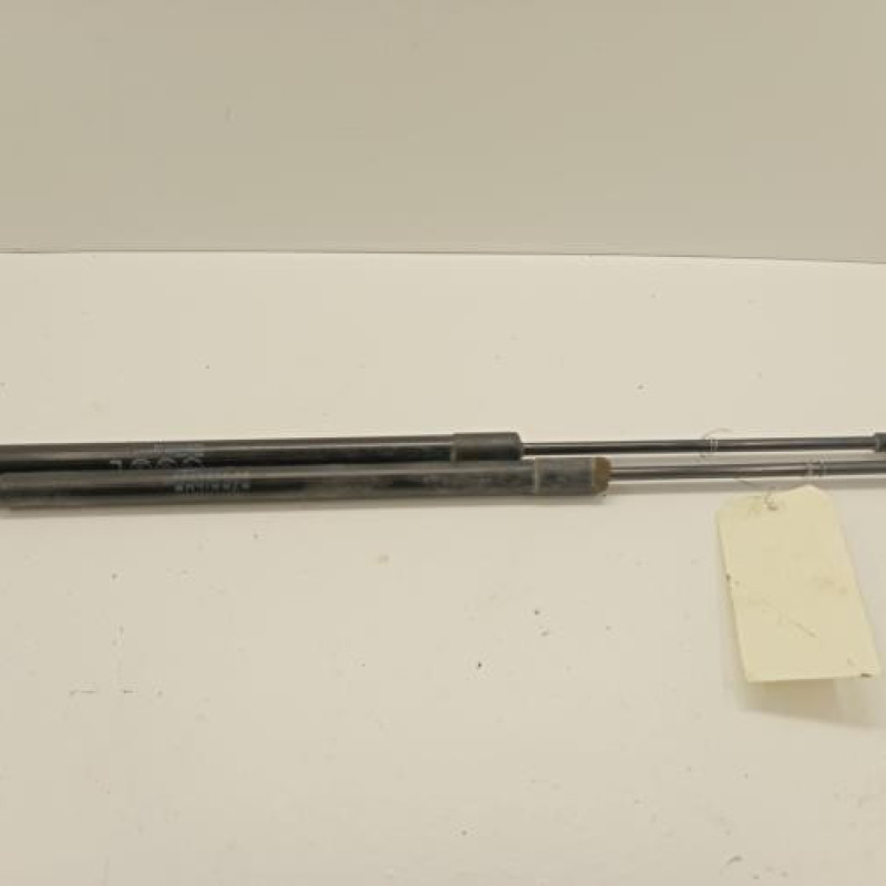 Verin de coffre HONDA HR-V 2 Verin de coffre HONDA HR-V 2