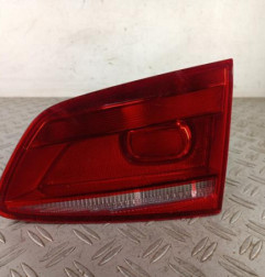Feu arriere secondaire droit (feux) VOLKSWAGEN PASSAT 6 Photo n°1