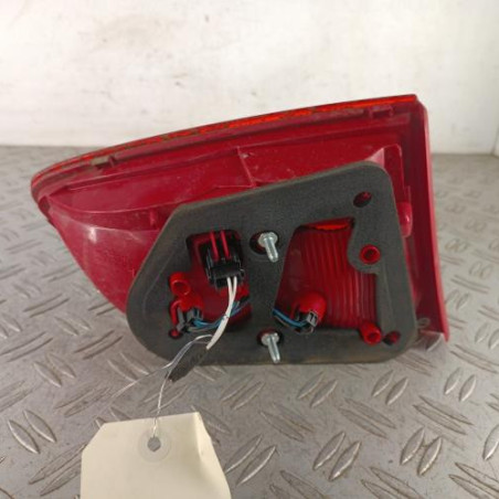 Feu arriere secondaire droit (feux) VOLKSWAGEN PASSAT 6