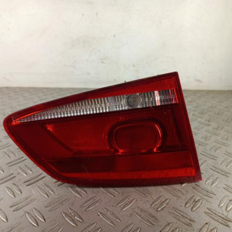 Feu arriere secondaire gauche (feux) VOLKSWAGEN PASSAT 6