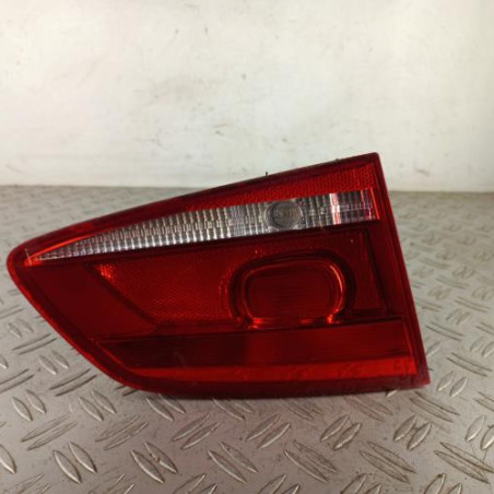 Feu arriere secondaire gauche (feux) VOLKSWAGEN PASSAT 6 Photo n°1