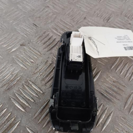 Interrupteur de leve vitre avant droit PEUGEOT 308 2