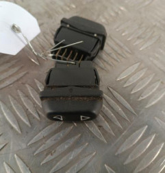 Interrupteur de leve vitre avant gauche PEUGEOT 106
