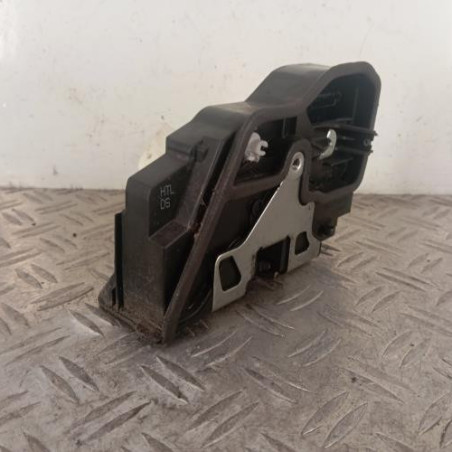 Serrure arriere gauche BMW SERIE 1 F20 Photo n°1