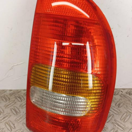 Feu arriere principal droit (feux) OPEL CORSA B Photo n°1