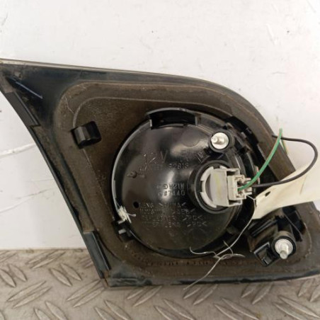 Feu arriere secondaire droit (feux) MAZDA 3 1