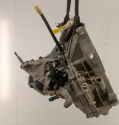 Boite de vitesses RENAULT CLIO 4 Photo n°3