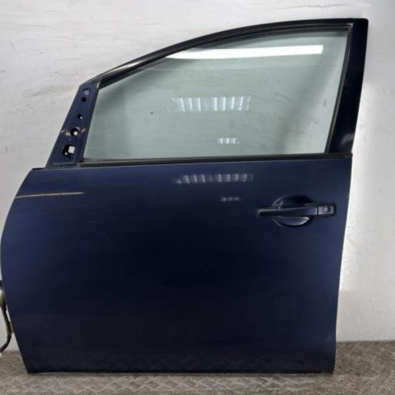 Porte avant gauche MITSUBISHI GRANDIS
