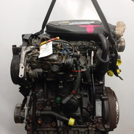 Moteur RENAULT CLIO 2 Photo n°1