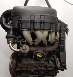 Moteur RENAULT CLIO 2 Photo n°3