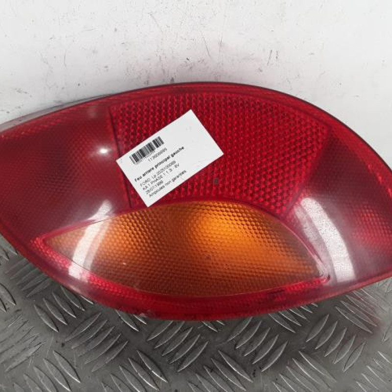 Feu arriere principal gauche (feux) FORD KA 1 Feu arriere principal gauche (feux) FORD KA 1
