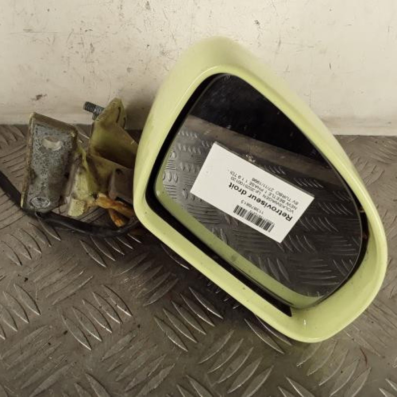 Retroviseur droit VOLKSWAGEN NEW BEETLE 1 Retroviseur droit VOLKSWAGEN NEW BEETLE 1