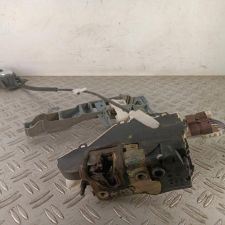 Serrure avant gauche PEUGEOT 407