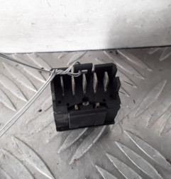 Interrupteur de leve vitre avant droit CITROEN XANTIA