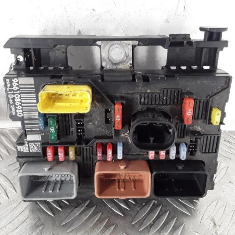 Boitier servitude moteur (BSM) PEUGEOT 207 Boitier servitude moteur (BSM) PEUGEOT 207