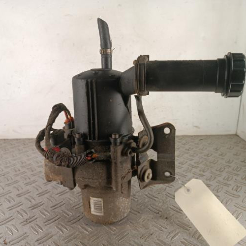 Pompe de direction PEUGEOT 307