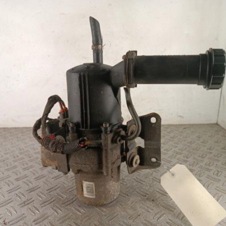 Pompe de direction PEUGEOT 307 Photo n°1