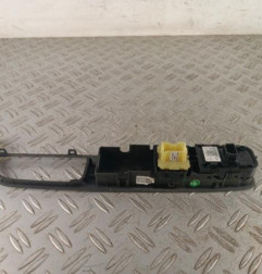 Interrupteur de leve vitre avant gauche RENAULT CLIO 4