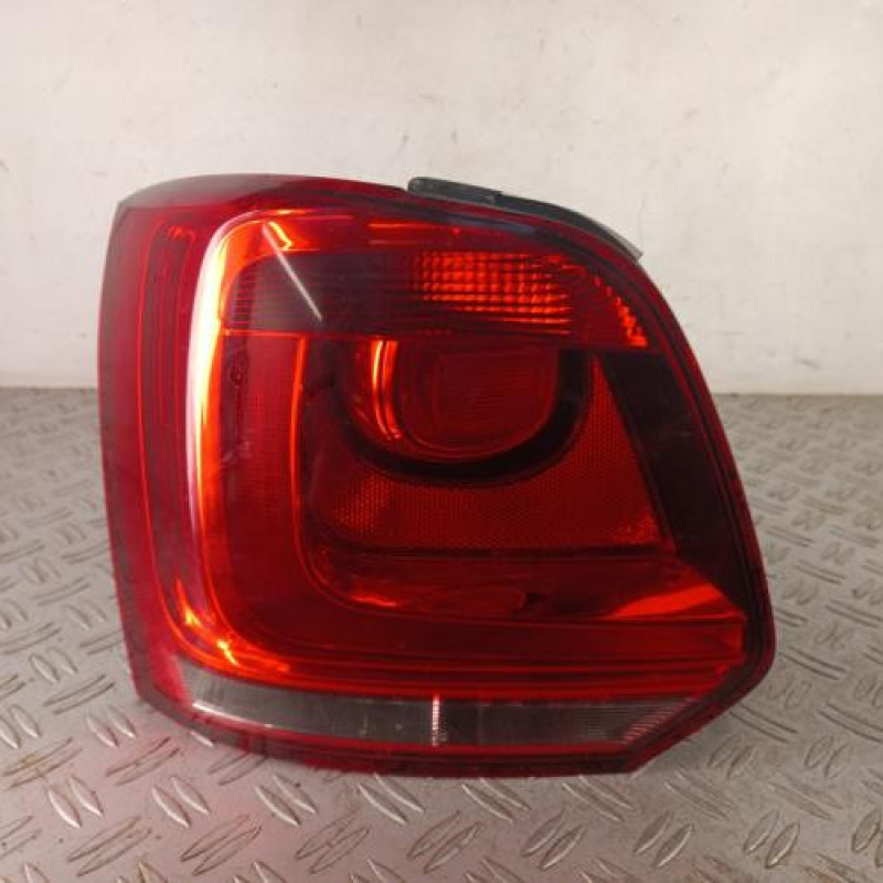 Feu arriere principal gauche (feux) VOLKSWAGEN POLO 5
