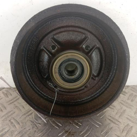 Tambour arriere gauche RENAULT CLIO 2