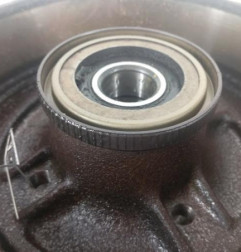 Tambour arriere gauche RENAULT CLIO 2 Photo n°3