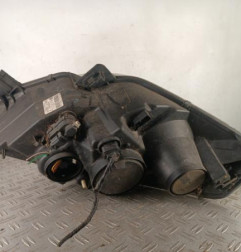 Optique avant principal droit (feux)(phare) NISSAN NV400