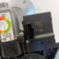 Leve vitre electrique avant droit RENAULT SCENIC 3