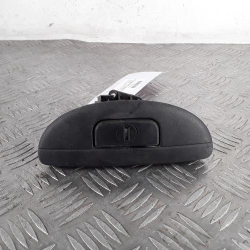 Poignee hayon RENAULT SCENIC 1 Poignee hayon RENAULT SCENIC 1