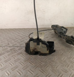Serrure avant gauche NISSAN NV400