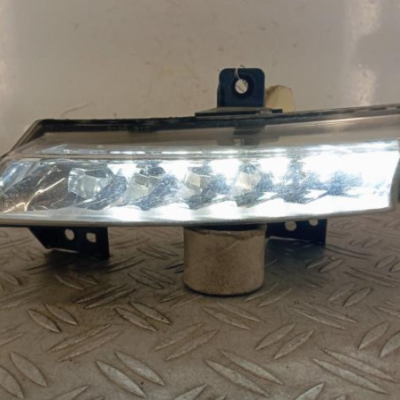 Feu diurne avant gauche RENAULT MEGANE 3 Photo n°1