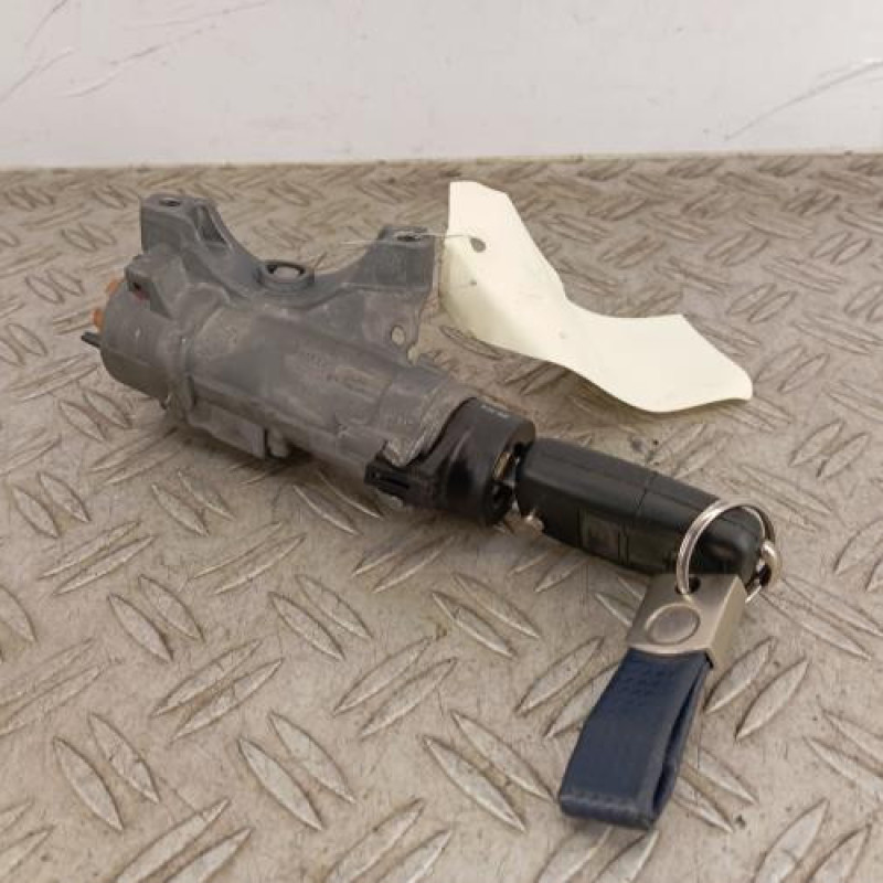 Neiman VOLKSWAGEN PASSAT 4