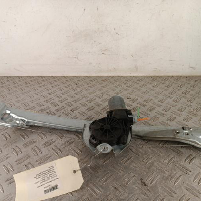 Leve vitre electrique arriere droit RENAULT CLIO 3