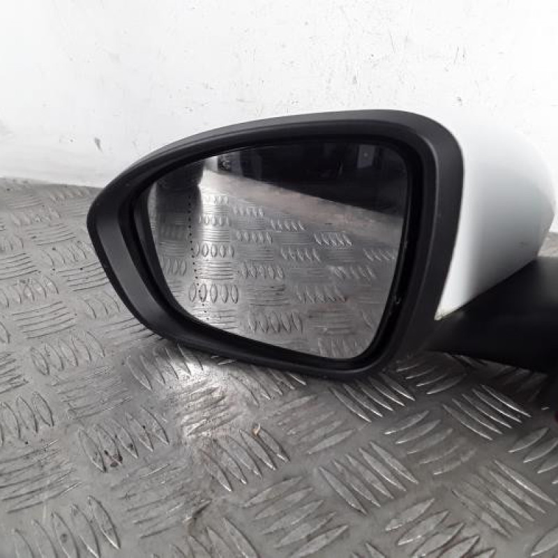 Retroviseur gauche RENAULT MEGANE 4 Retroviseur gauche RENAULT MEGANE 4