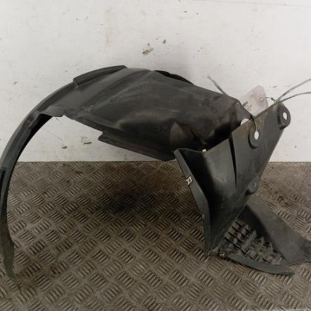 Pare boue avant droit RENAULT CLIO 2